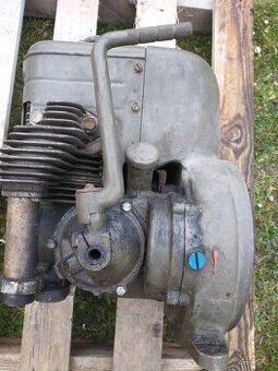 Motor elektro centrála z vojenských zásob