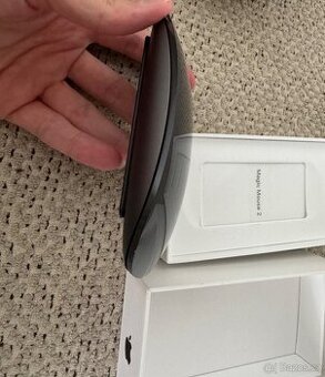 Apple Magic Mouse 2 - vesmírně šedá
