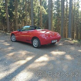 alfa romeo spider