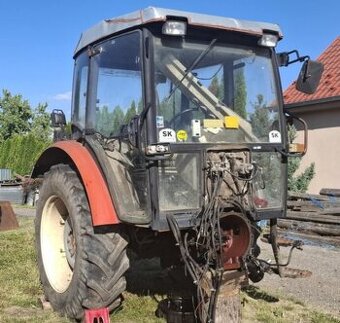 ROZPREDAM TRAKTOR ZETOR 63,7341 NA NAHRADNE DIELY