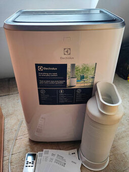 Mobilní klimatizace Electrolux EXP34U338CW