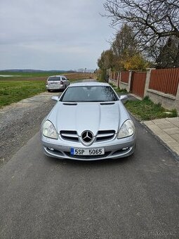 Mercedes-Benz SLK 350