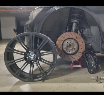 Brzdy BMW M5 E60
