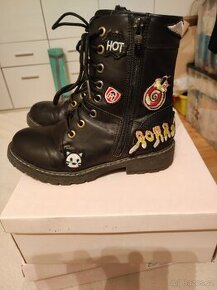 Prodám dětské boty vel.33  zateplené
