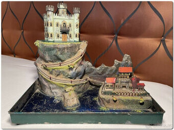 VZÁCNÝ NÁLEZ Skála a horská scéna Graner s fontánou a ostr