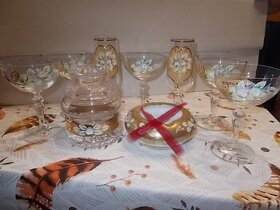 Novoborské sklo sada -bílá-čirá