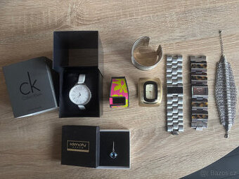 Dámské hodinky a doplňky - komplet