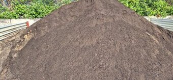 Kompostová zemina