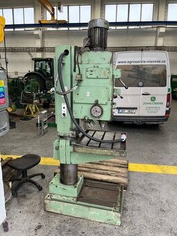 Stojanová vrtačka Heckert BS 32 AI – funkční