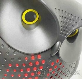 Malý bluetooth reproduktor