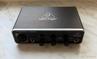Zvuková karta Behringer UMC22 U-Phoria USB
