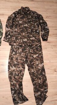 Vojenská uniforma Butan VSR 84