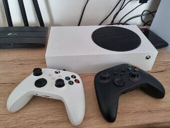 Xbox Series S, 2x ovladač