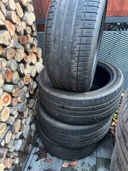 Pneu R19 255/40 R19 Letní