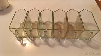 skleněná doza na potraviny