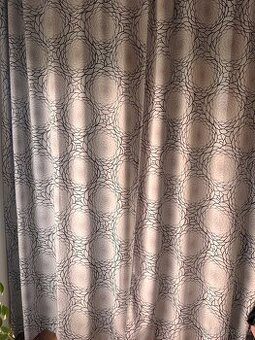 Zatemňovací závěsy