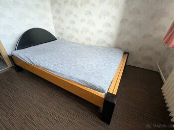 Postel 140x200 cm (bukové dřevo, lamelový rošt)