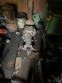 Uhlová převodovka na mulčovač