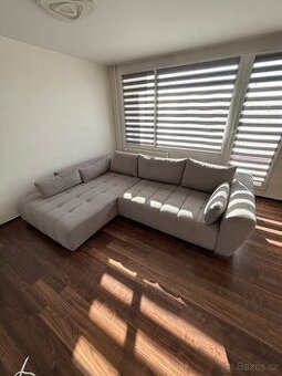 Sedaci souprava do L s EL. Pojezdem