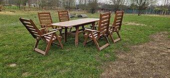 Dřevěný zahradní set – stůl + 6 polohovacích křesel