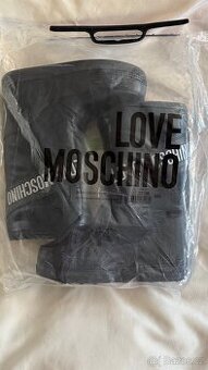 Zimní kozačky Love Moschino vel. 37/38