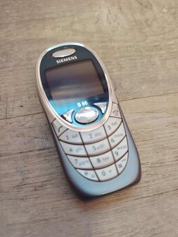 Mobilní telefon Siemens S55