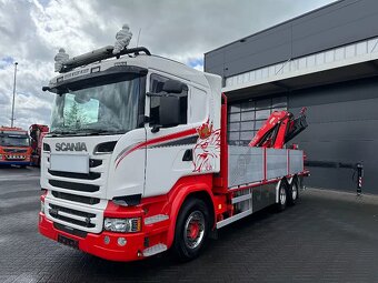 Scania R520 6x4 - valník s hydraulickou rukou FASSI