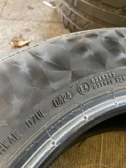 195/65R15 Continental 2023