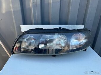 Přední světlo halogen S60, V70, XC70