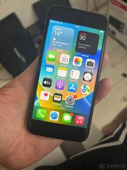 iPhone 8 - 1