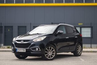 Hyundai ix35 2.0 CRDi VGT Premium 4x4 A/T /AJ NA SPLATKY/