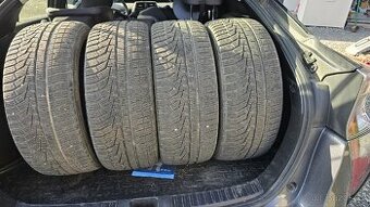 Zimní Hankook 215/45 R17 4ks 5.5mm