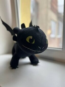 Plyšový drak Bezzubka