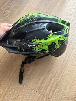 Dětská cyklistická helma Uvex Quatro Junior