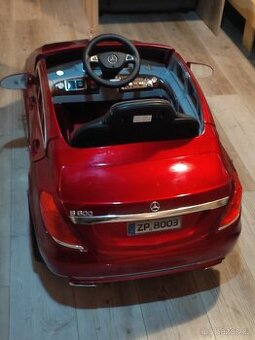 Elektrické autíčko Mercedes