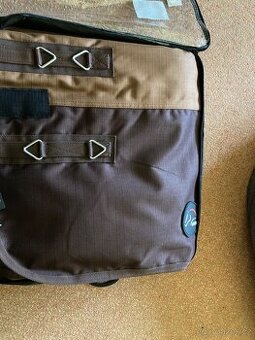 Nepromokavá výběhová deka HKM high neck Glasgow 1200D 145 cm