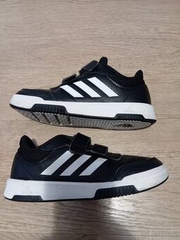 Tenisky Adidas vel 33