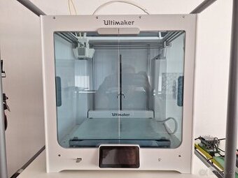 3D tiskárna Ultimaker S5