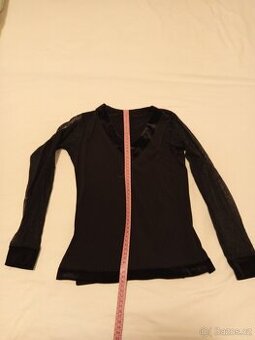 Chlapecká halena pro latinu