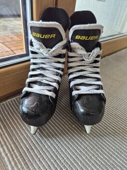 Dětské lední brusle Bauer vel.32