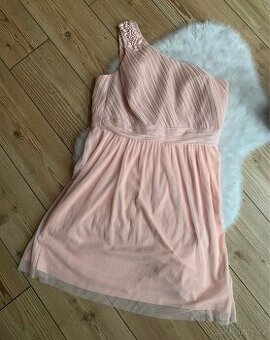 Nové dámské společenské šaty Esprit