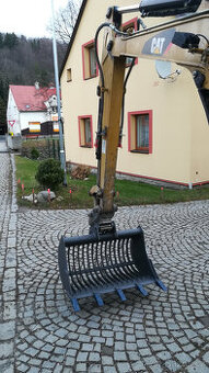 Roštová lžíce na bagr