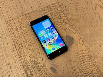 APPLE IPHONE 8 256GB - ČERNÝ,ZARUKA