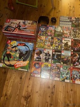 Hry + příslušenství na Nintendo switch