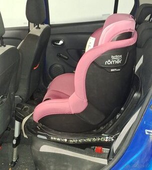 Britax Römer Dualfix M i-size, Wine rose