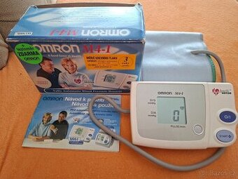 Měřič krevního tlaku OMRON M4-I Intelli sense