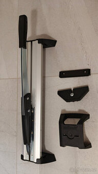 Řezačka plovoucich podlah