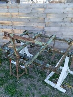 Prodám kultivátor za traktor