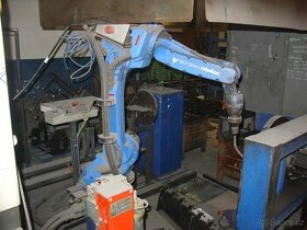 Robotizované pracoviště se svařovacím robotem Motoman NX 100