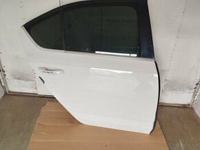 Dveře zadní pravé Škoda Octavia 3 sedan bílá Candy